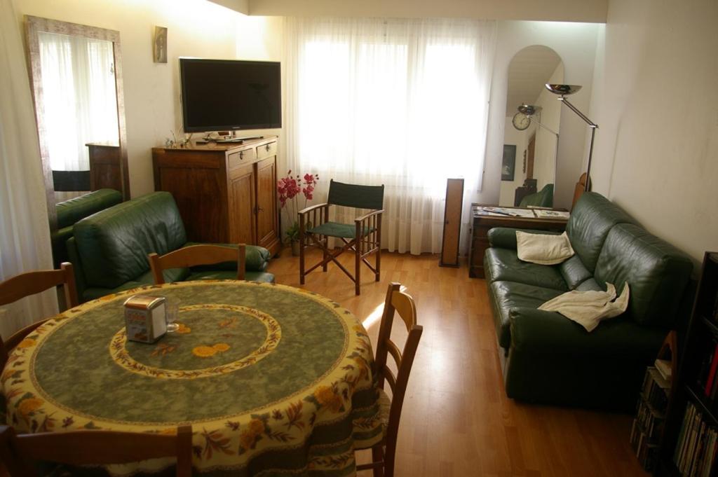 Bed and Breakfast Les Gardenias Тулуза Экстерьер фото